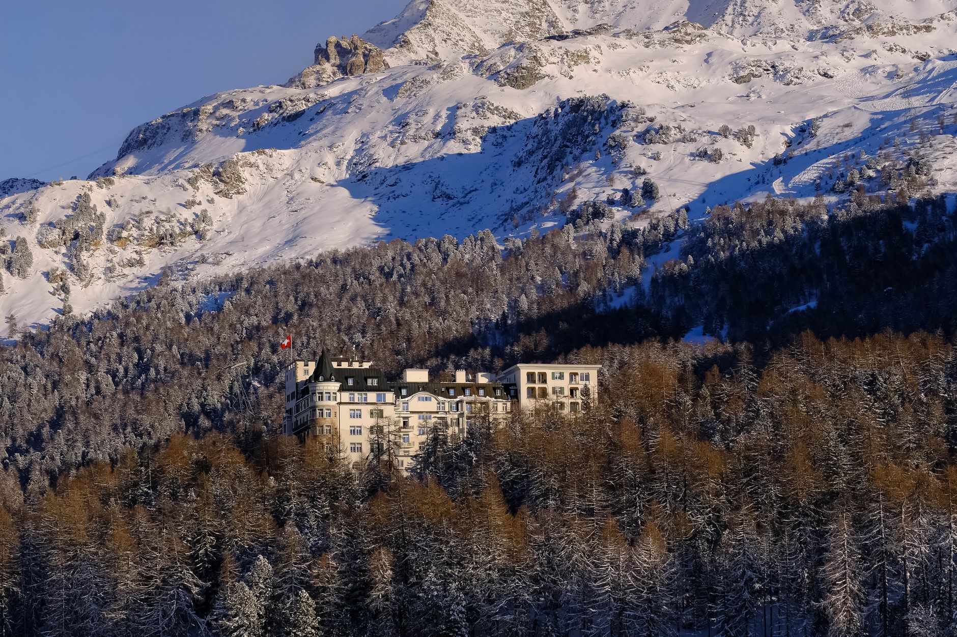 Wuksachi Lodge: Is Sequoia National Park’s Only In-Park Hotel Worth It?